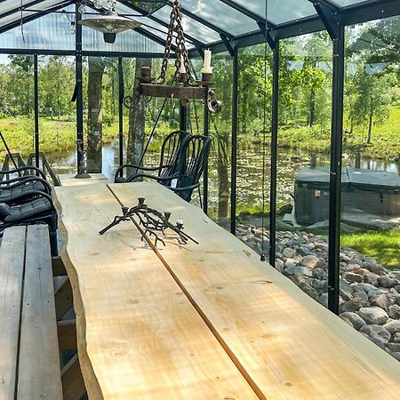 Awesome Home In Aetran With Lake View Atran Eksteriør bilde