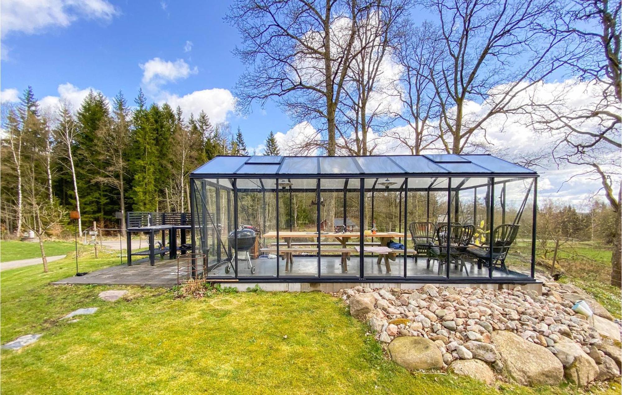 Awesome Home In Aetran With Lake View Atran Eksteriør bilde